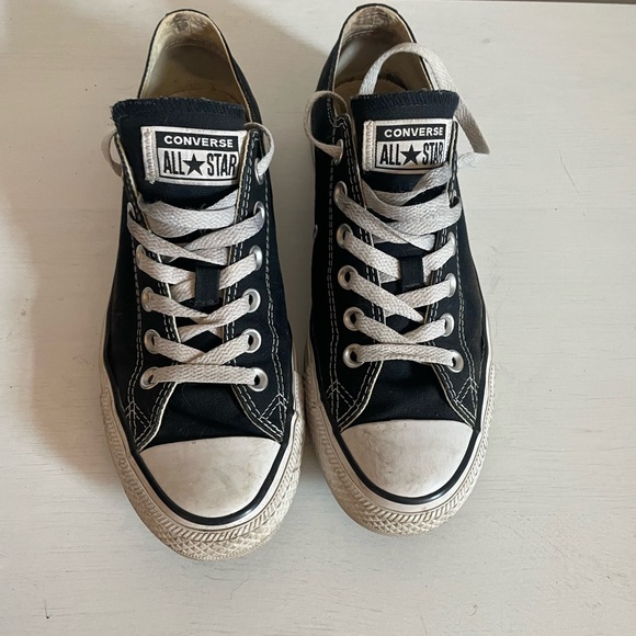 Converse low tops - Picture 2 of 5